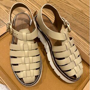 Andre Assous Daria Fisherman Sandal Nude 8